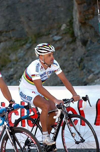 Paolo Bettini (Quick.Step - Innergetic) was in the escape for the first part of the day.