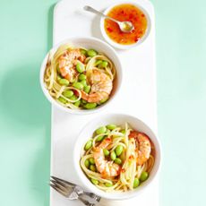 Thai-sweet-chilli-prawn-and-pasta-recipe-photo
