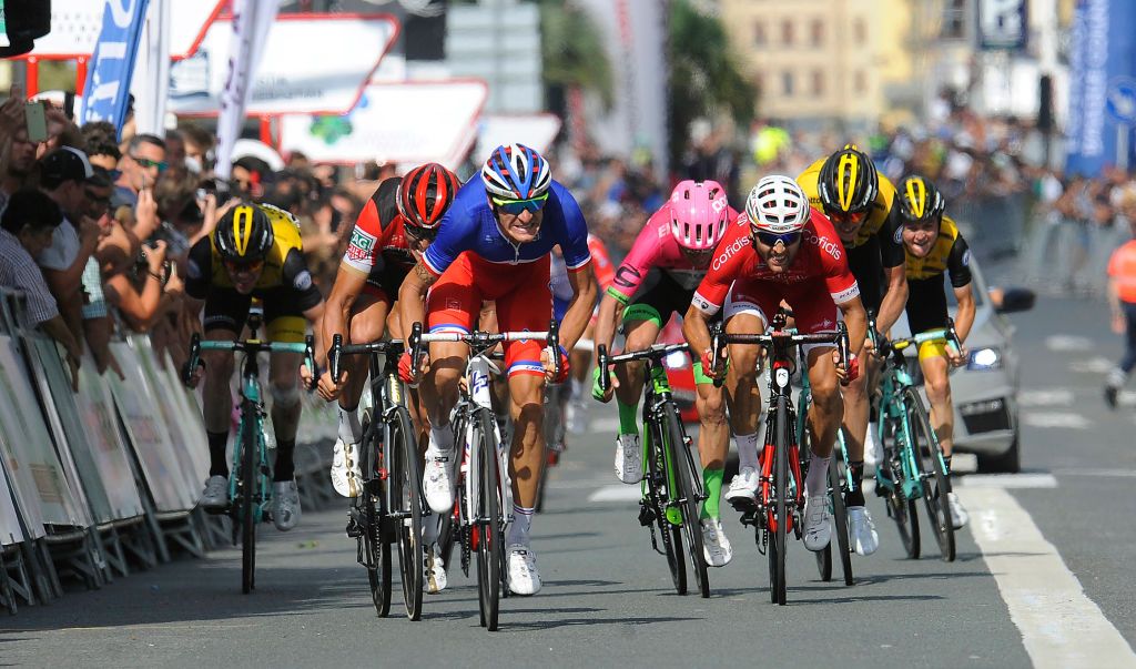 Anthony Roux (Groupama-FDJ) takes the sprint for third