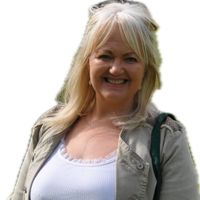 Julie Harding's avatar