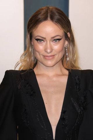 beverly hills, california february 09 olivia wilde attends the 2020 vanity fair oscar party at wallis annenberg center for the performing arts on february 09, 2020 in beverly hills, california photo by toni anne barsonwireimage