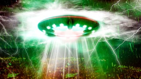 A UFO is sighted atop Los Santos