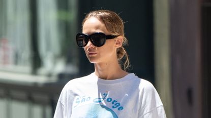 Jennifer Lawrence keeps it simple during a summer stroll in NYC