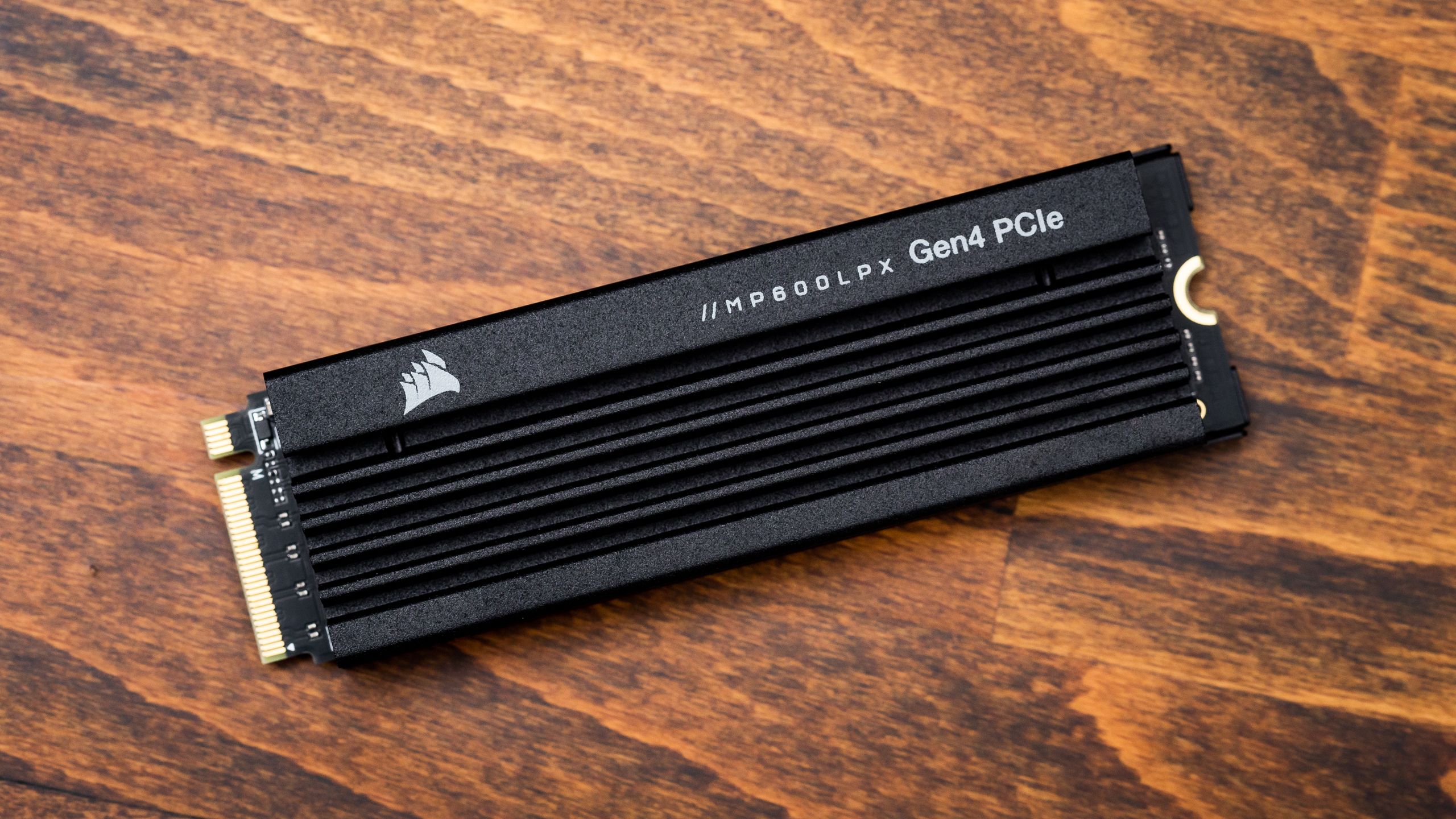 MP600 LPX PRO SSD NVMe PCIe x4 M.2 - Gen4 PS5* Compatible Corsair