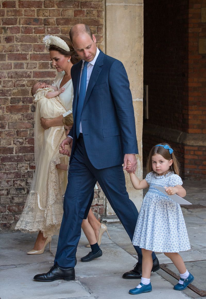 Photograph, Suit, Fashion, Standing, Dress, Formal wear, Event, Fun, Ceremony, Gown,