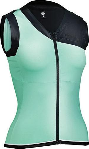 The women's-specific Muse jersey uses Schoeller Coldblack technology and has a soft feel thanks to Descente's Bliss Lite fabric.