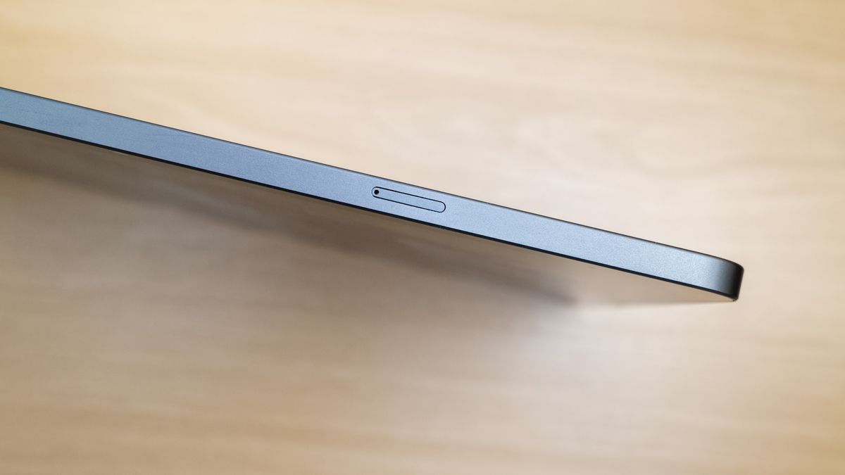 Huion Kamvas Pad 12 microSD card slot