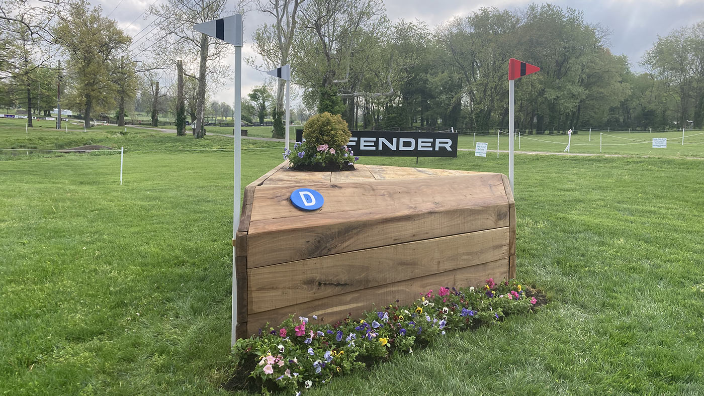 Fence13d-alt