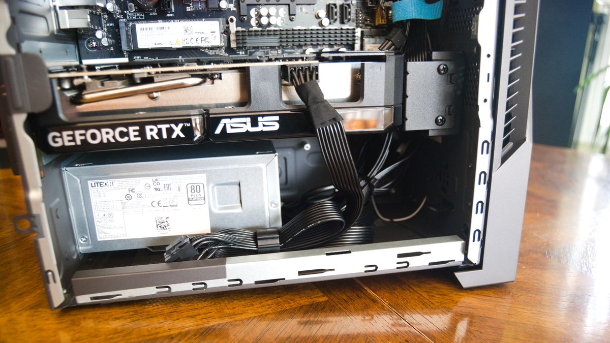 ASUS TUF Gaming T500