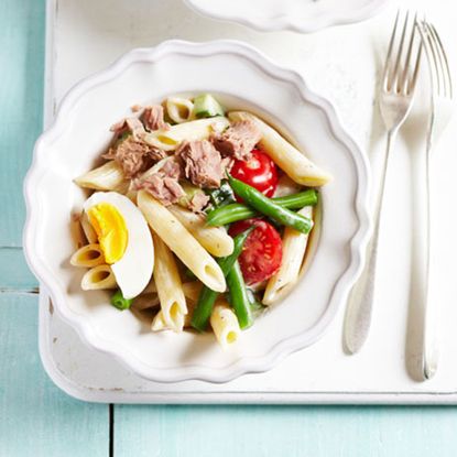 French-tuna-nicoise-pasta-recipe-photo