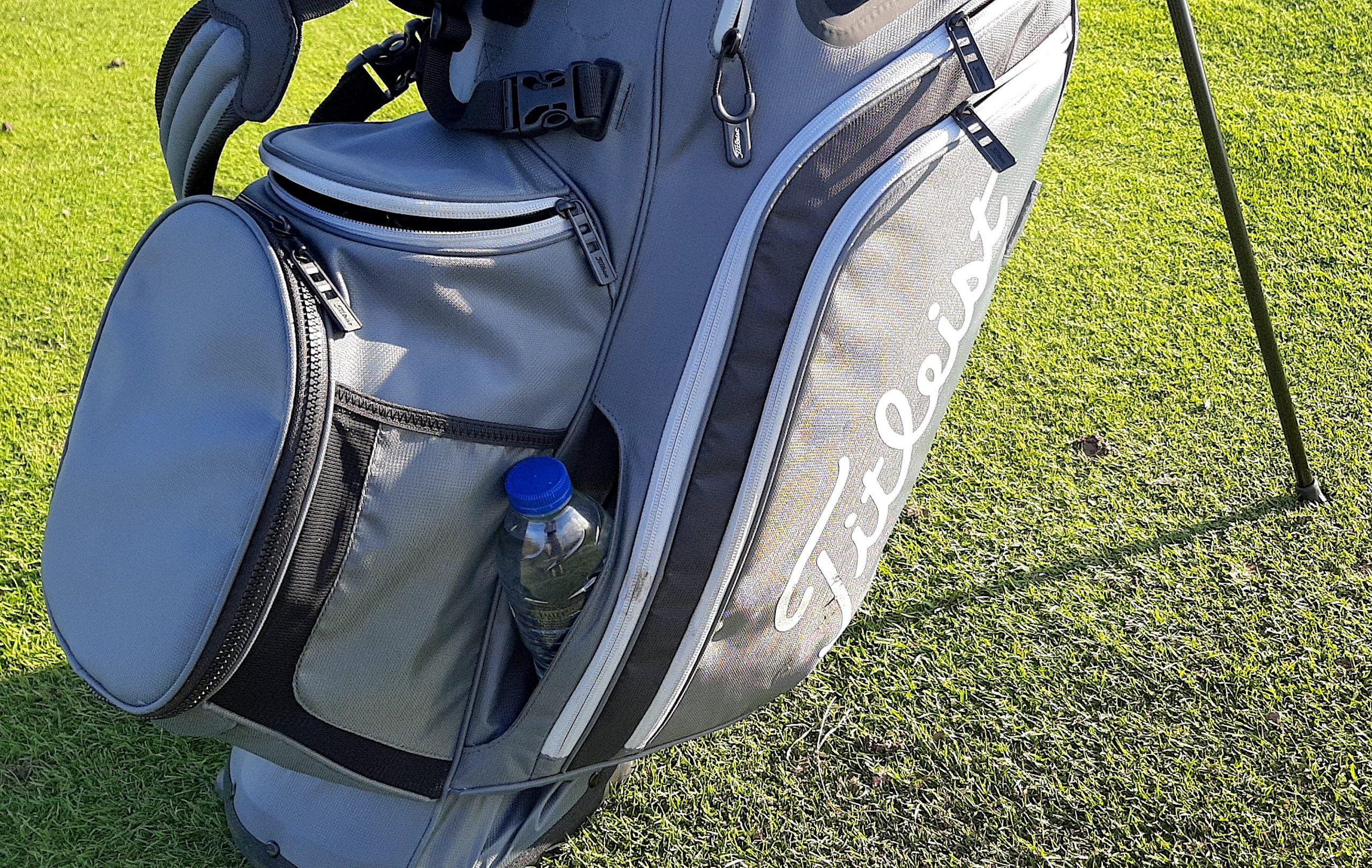 Titleist Hybrid 14 Stand Bag Review | Golf Monthly