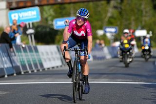 Stage 3 - Ladies Tour of Norway: Annemiek van Vleuten wins stage 3 atop summit of Norefjell