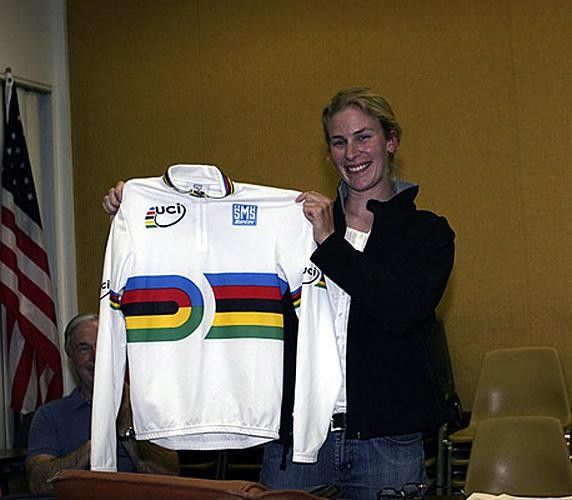 Hammer shows off the rainbow jersey she won