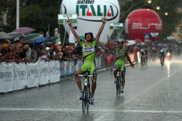 Daniel Oss wins the Giro del Veneto