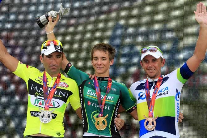 Bryan Coquard (Europcar) flanked by Francesco Chicchi (Vini Fantini-Selle Italia) and Allan Davis (Orica-GreenEdge).