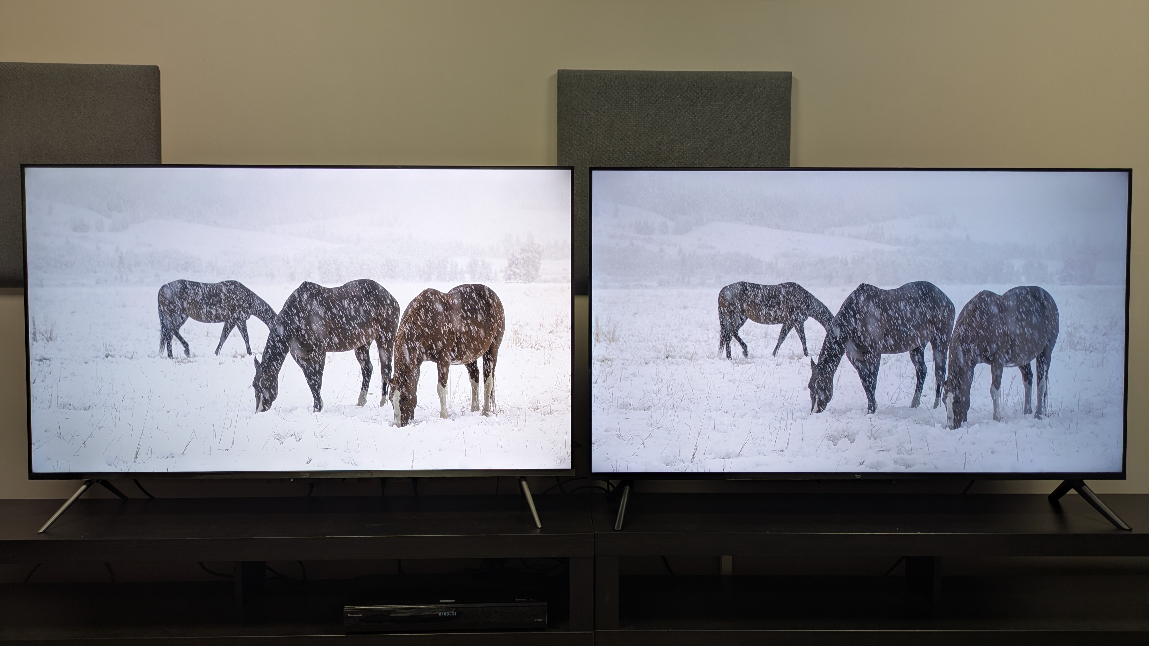 Amazon Ember QLED (left) and Amazon Ember 4-series (right) showing horses in snow. QLED set to Filmmaker Mode and 4-series set to Movie Dark where 4-series shows better white uniformity 
