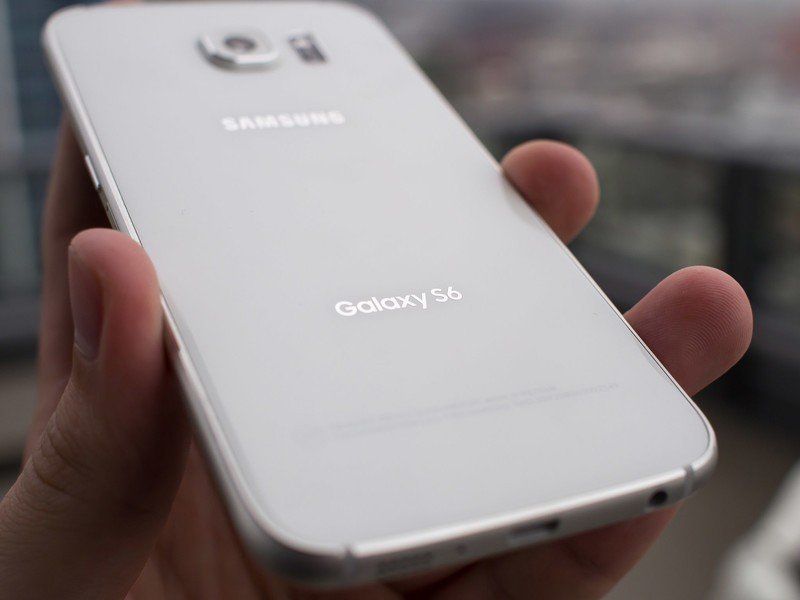 Samsung Galaxy S6 back