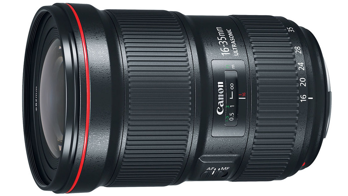 Best lenses for wedding and events photography: Canon EF 16-35mm f/2.8L USM III