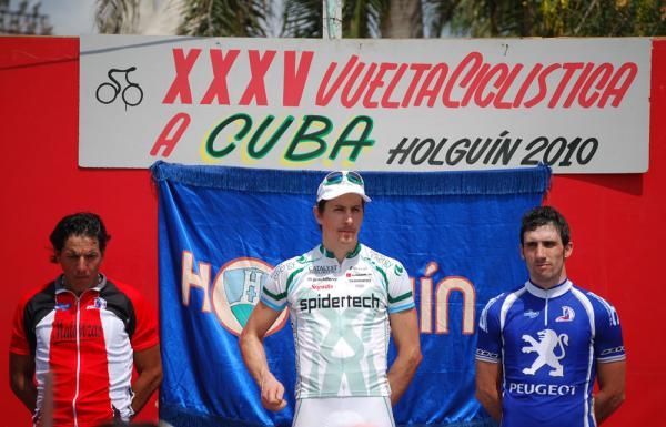 Yoel Mari&ntilde;o (2nd, Matanzas), Keven Lacombe (1st, Spidertech p/b Planet Energy) and Joaquin Sobrino (3rd, Peugeot)