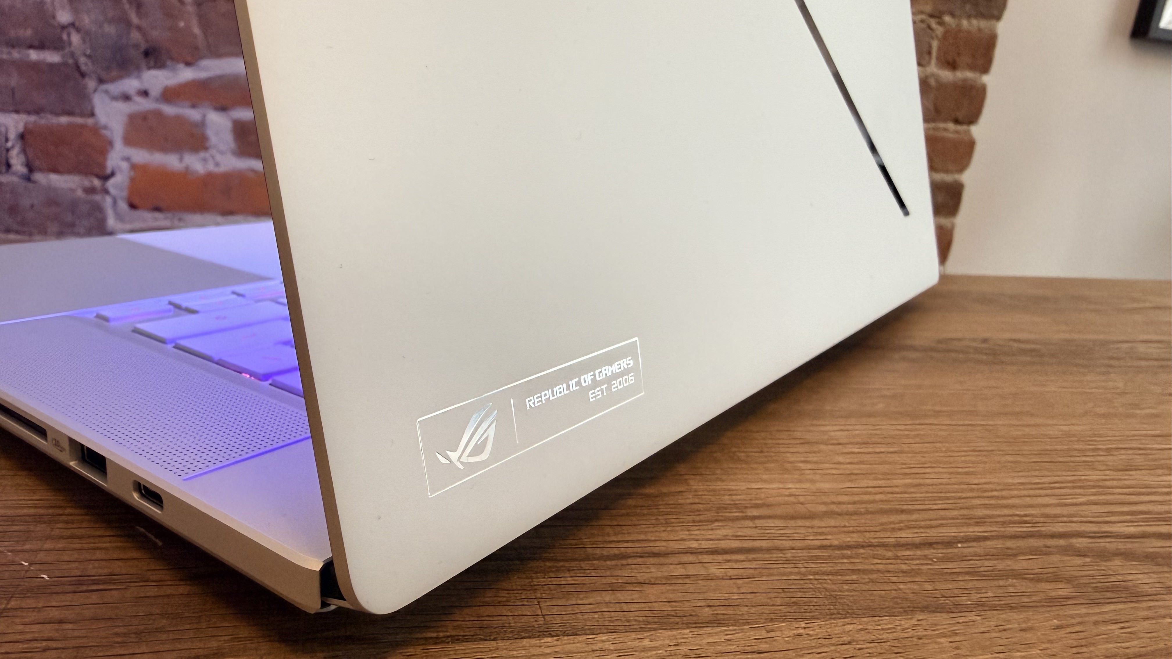 Asus ROG Zephyrus G16 (2026)