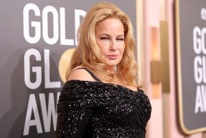 Jennifer Coolidge at the 2023 Golden Globes