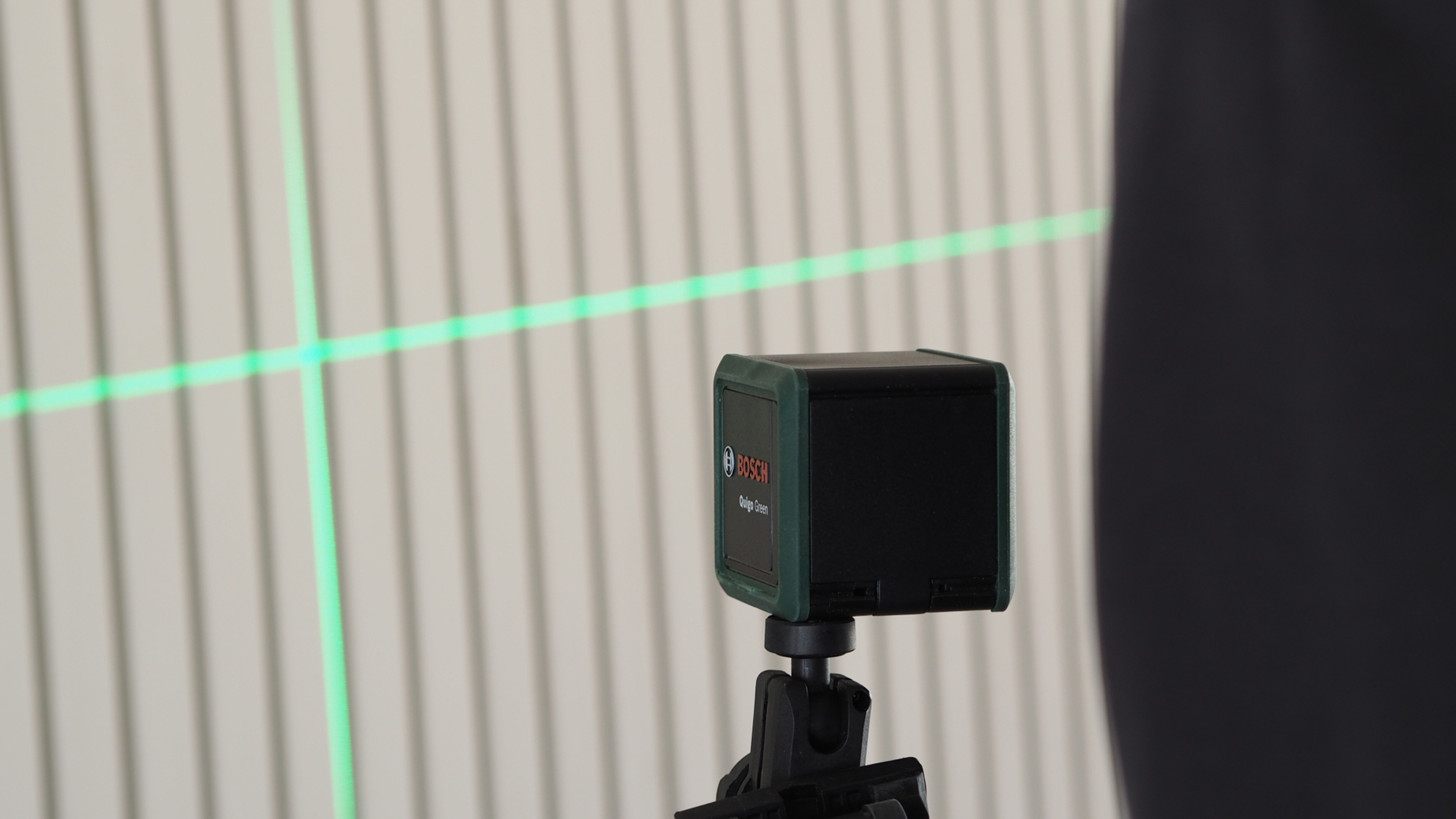 How Do I Use My Laser Level? 