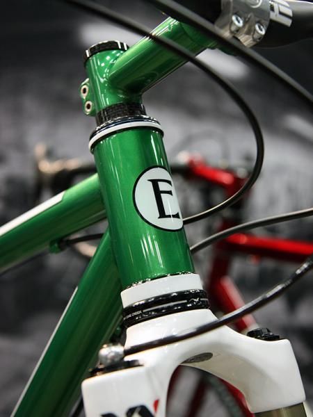 The perfect blend of classic and modern on this Engin Cycles hardtail: steel tubing, stainless steel reinforcement rings, and a tapered Cane Creek headset.