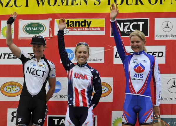 Stage 6 podium (L-R): Jo Kiesanowski (NZ National Team), Shelley Evans (USA National Team), and Kirsty Broun (AIS Australia Women