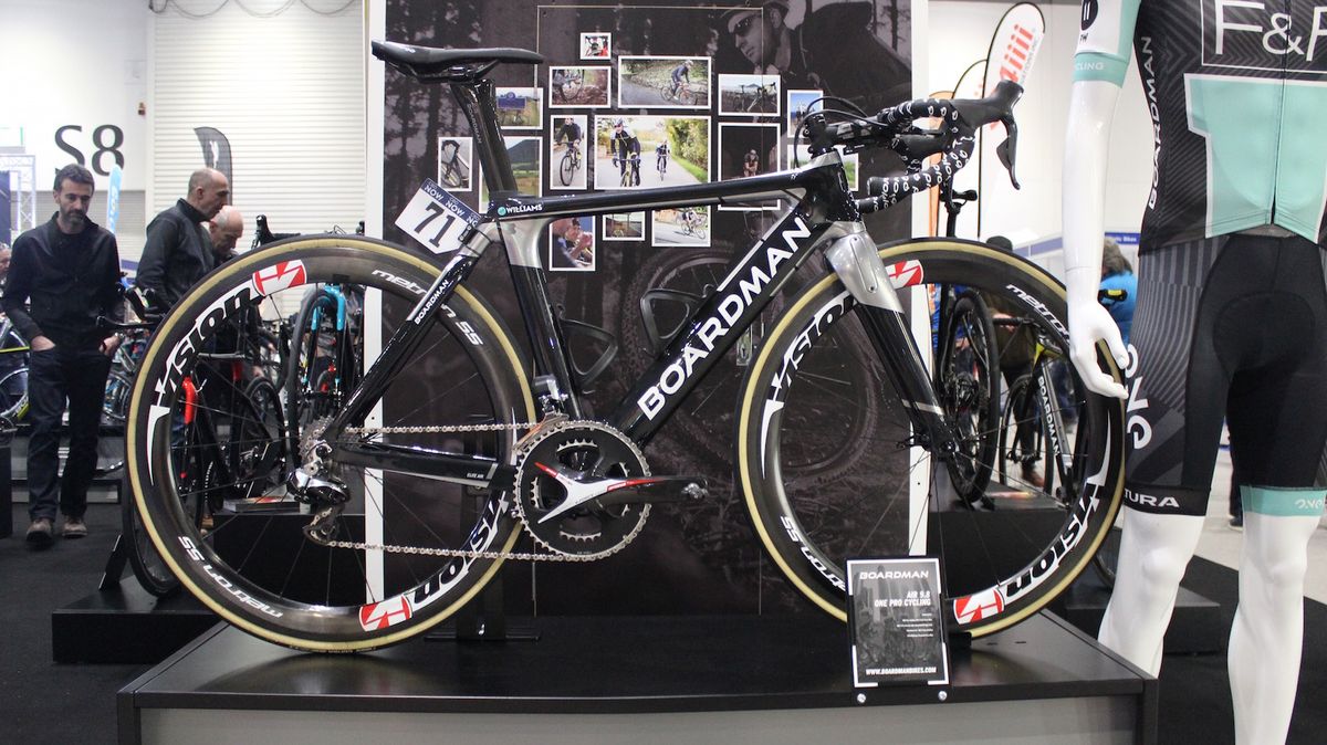ONE Pro Cycling's Boardman Air 9.8