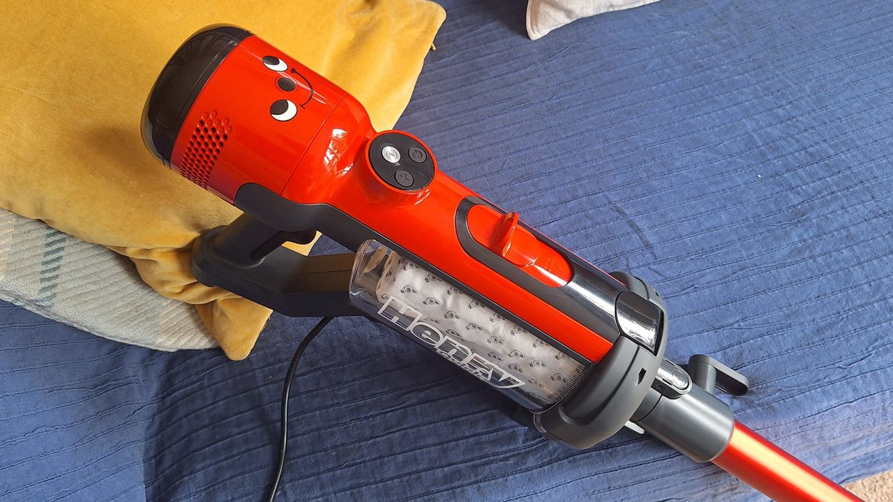 I’ve been testing the Henry Quick Corded, and it’s made me wonder if it’s time that cords and bags made a comeback