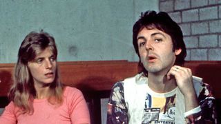 Paul & Linda McCartney backstage in 1971