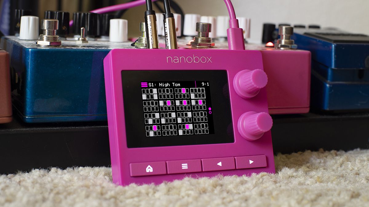 1010music is called Razzmatazz “the world’s juiciest groovebox” mini