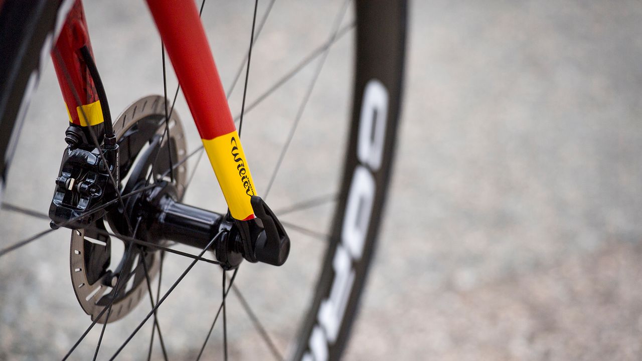 Luis Leon Sanchez's Spanish champion's themed Wilier Zero SLR