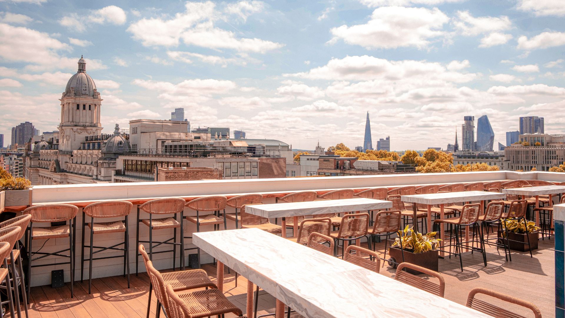 an image of the rooftop bar at La Yam with views over St Paul's and The Shard 