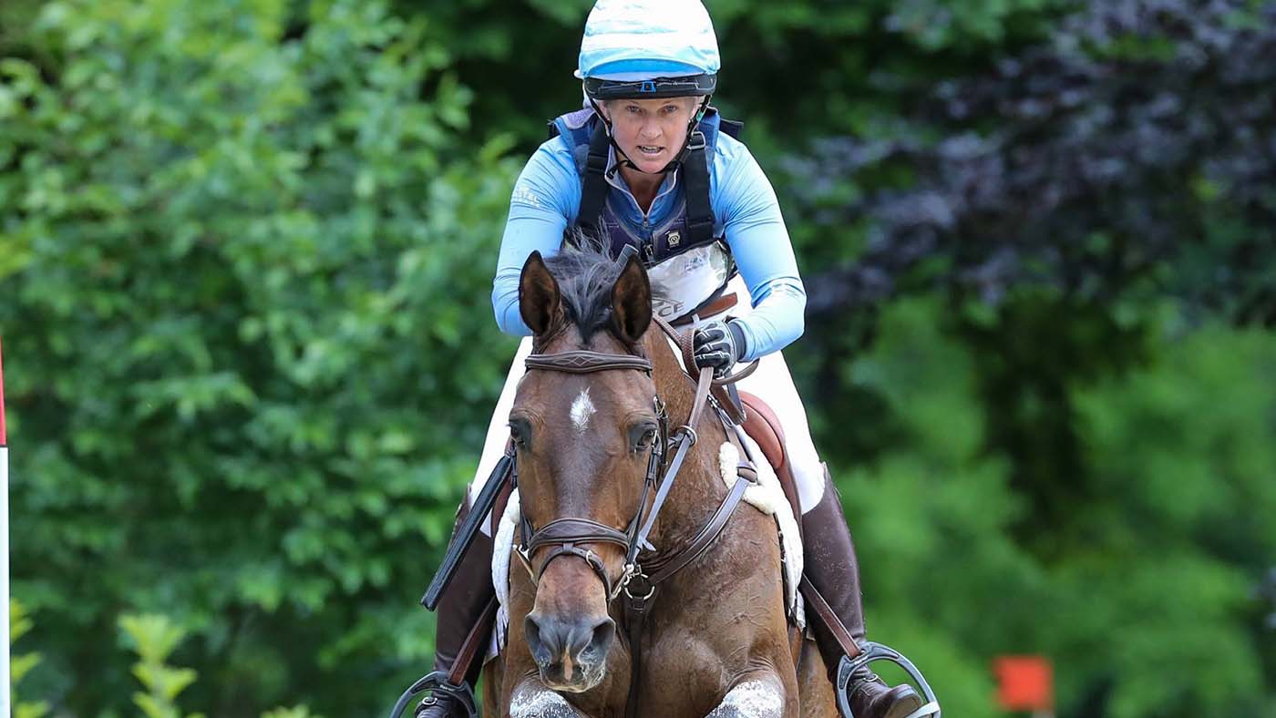 Olympic eventing cross-country Wiesbaden, Schlo&amp;#64258;park Biebrich, 08.06.2019, LONGINES PfingstTurnier Wiesbaden 2019, EVENT RIDER MASTERS Preis der Familie Prof. Dr. Heicke CCI4*-S Teilpr&amp;cedil;fung Gel&amp;permil;nde Bild: Jonelle Price (NZL) auf Grovine de Reve Wiesbaden Schlo&amp;#64258;park Biebrich Hessen Deutschland *** Wiesbaden, Schlo&amp;#64258;park Biebrich, 08 06 2019, LONGINES PfingstTurnier Wiesbaden 2019, EVENT RIDER MASTERS Prize of the family Prof Dr Heicke CCI4 S Partial examination Gel&amp;permil;nde Bild Jonelle Price NZL auf Grovine de Reve Wiesbaden Schlo&amp;#64258;park Biebrich Hessen Germany.