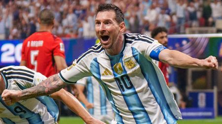 Lionel Messi celebrates scoring Argentina's second goal during the FIFA World Cup 2026 Round of 16 match between Argentina and Egypt at Atlanta Stadium on July 7, 2026 in Atlanta, United States