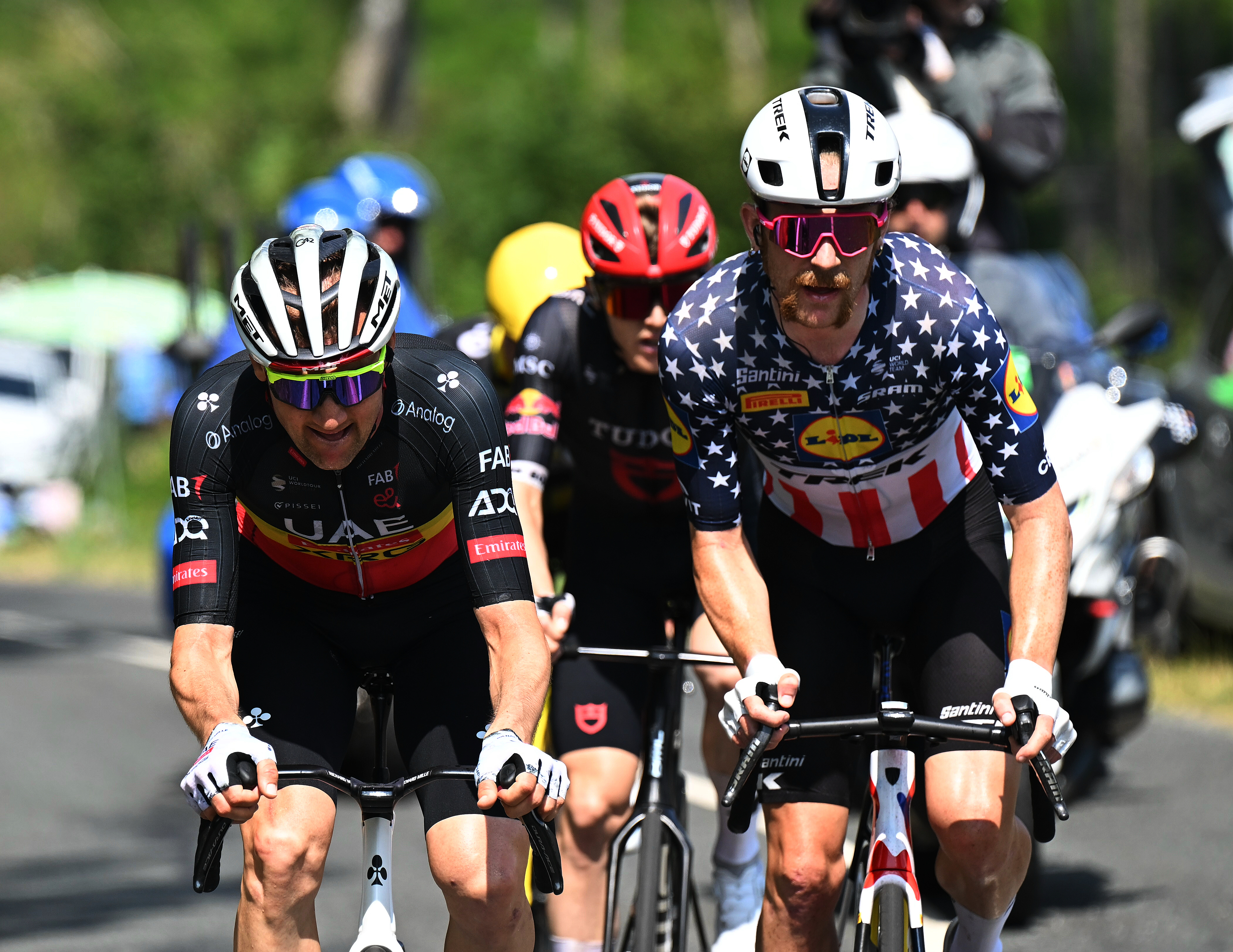 CARCASSONNE, FRANCE - JULY 20: (L-R) Tim Wellens of Belgium and UAE Team Emirates - XRG and Quinn Simmons of The United States and Team Lidl - Trek compete in the breakaway during the 112th Tour de France 2025, Stage 15 a 169.3km stage from Muret to Carcassonne / #UCIWT / on July 20, 2025 in Carcassonne, France. (Photo by Tim de Waele/Getty Images)