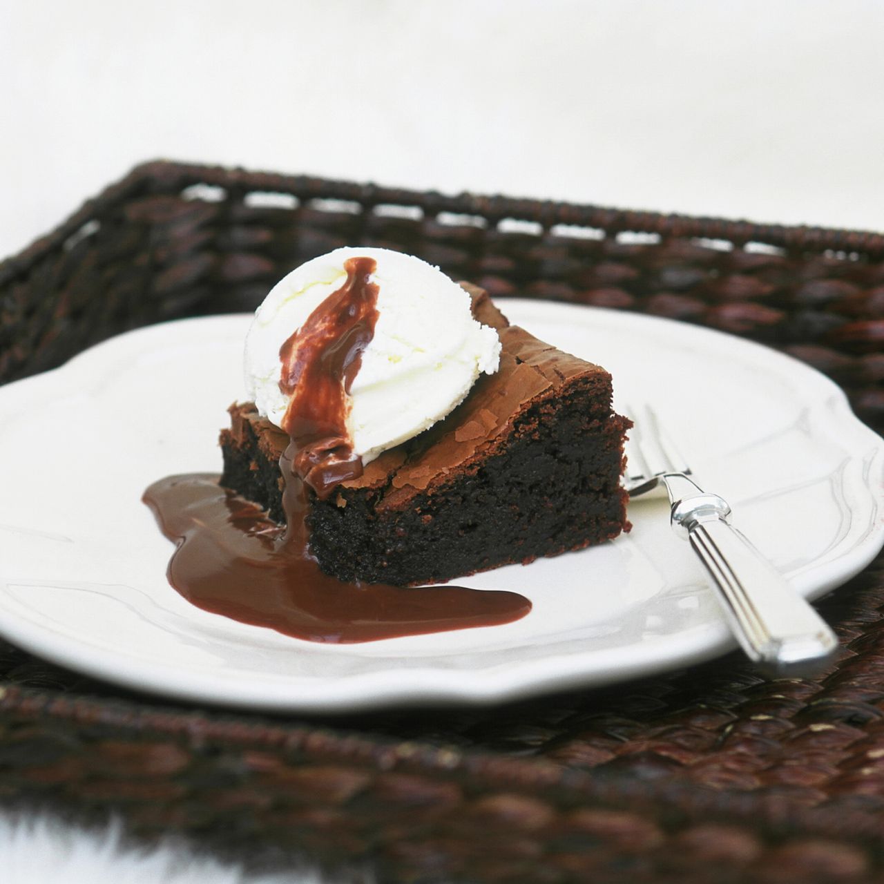 Chocolate Brownies With Hot Fudge Sauce