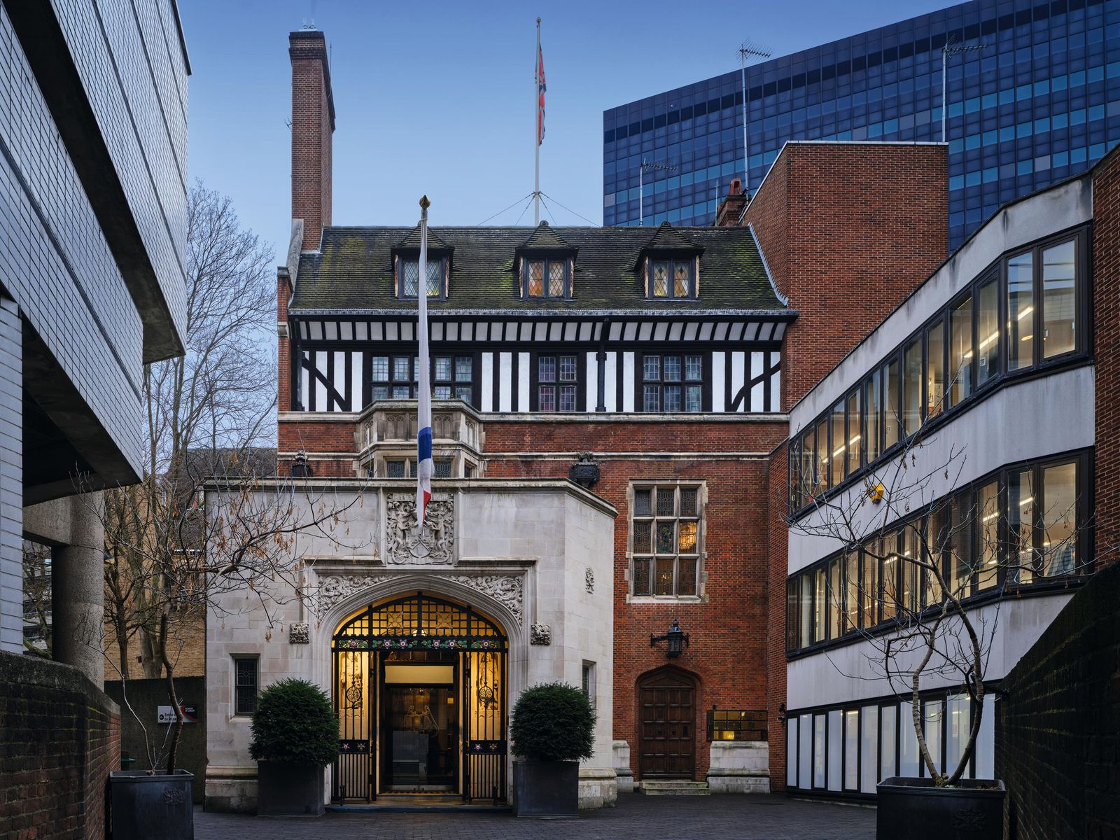 Ironmongers' Hall: The medieval marvel destroyed by a First World War ...