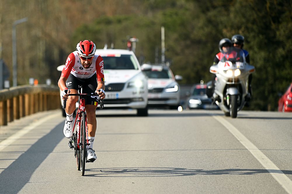 Thomas De Gendt solos to the stage 1 win at Volta a Catalunya