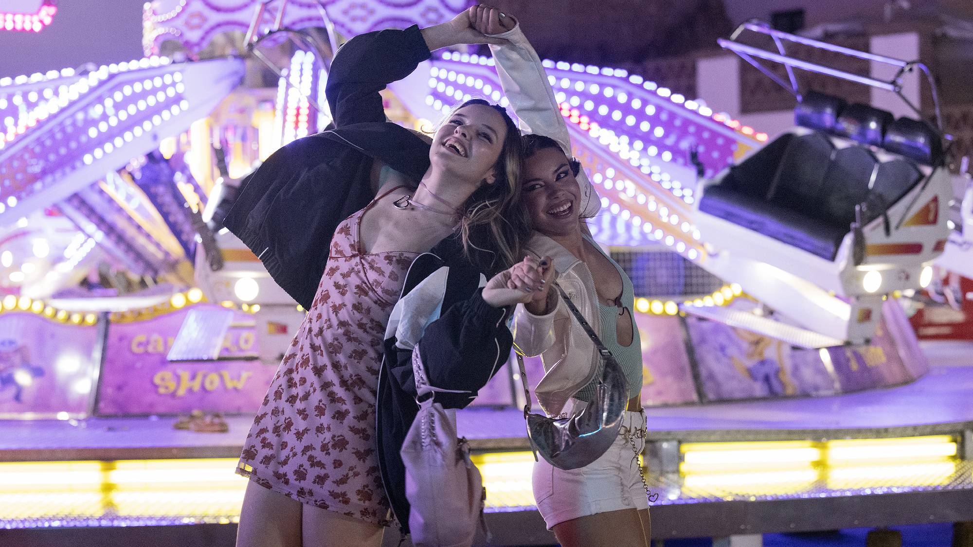 Zoe Arnao as Marta and Nadia Vilaplana as Veronica in "Two Graves" on Netflix