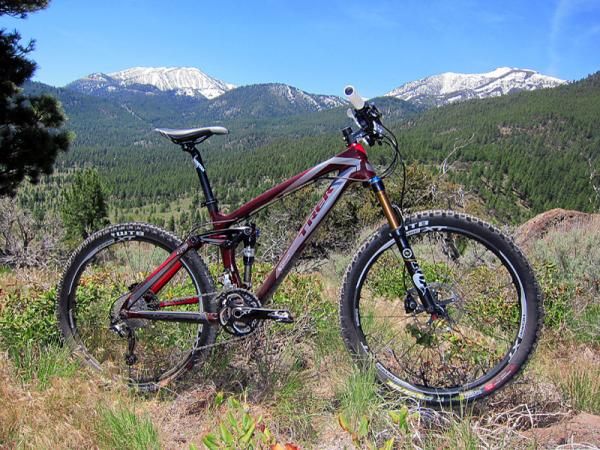 With the latest revamp of Deore XT, Shimano is again offering a wide range of options. "Trail"-flavored parts are aimed at general enthusiast riders while two-ring "Race" drivetrains are targeted towards fitter riders who might toe a start line now and then.