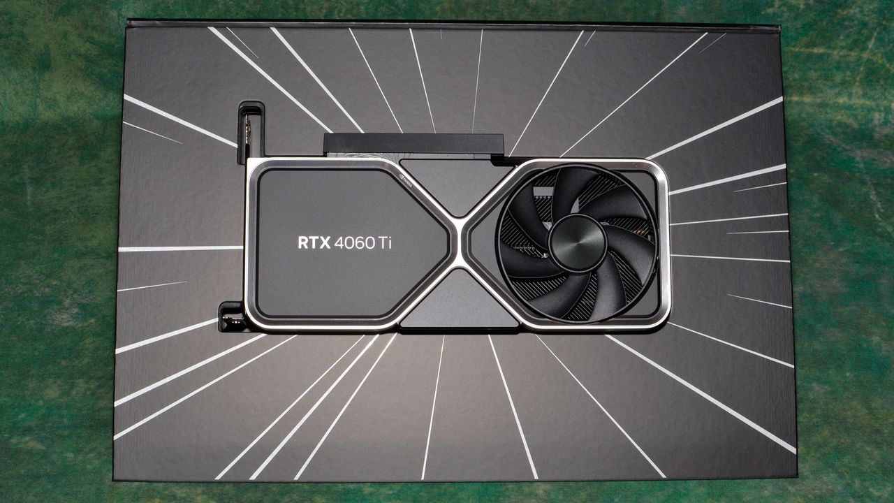 Nvidia GeForce RTX 4060 Ti Founders Edition photos and unboxing
