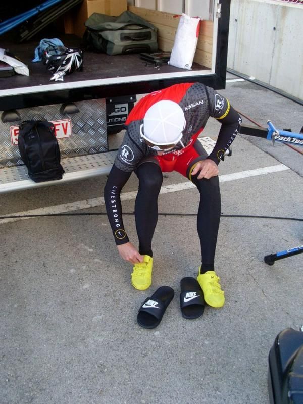 Chris Horner swaps the Nike sandals for his cycling shoes.