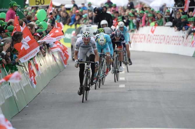 World champion Rui Costa leads home the chasers for third