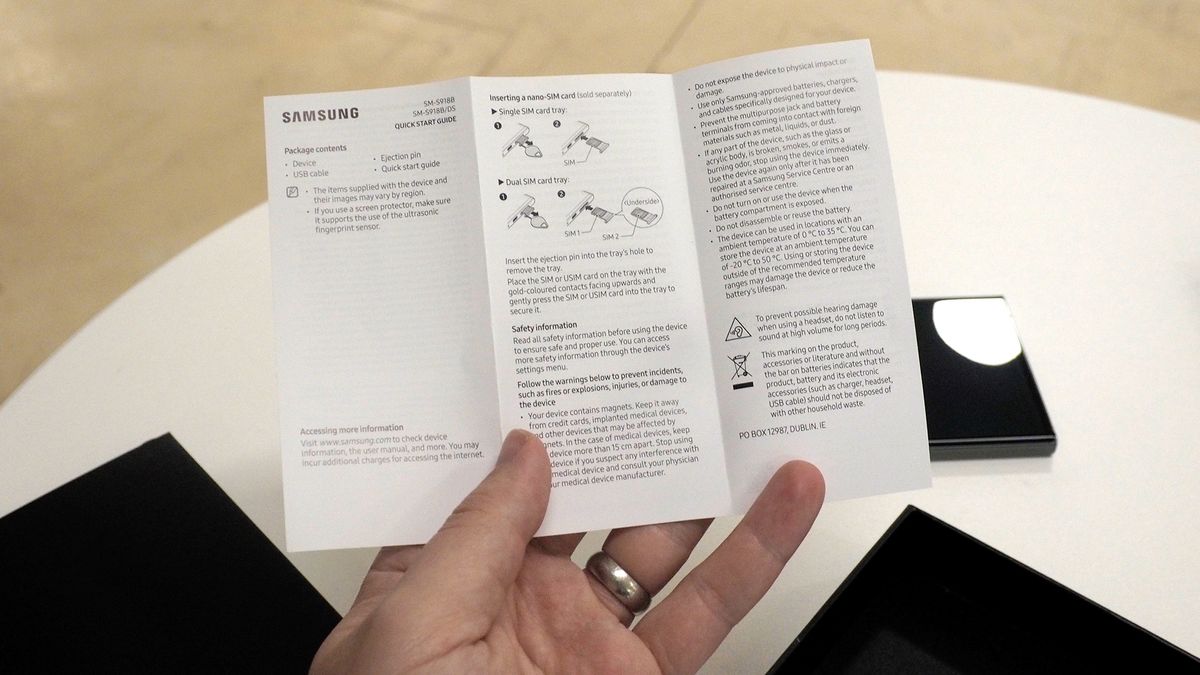 Samsung Galaxy S23 Ultra unboxing quick start guide