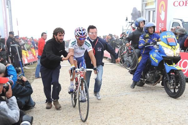 Joaquim Rodriguez (Katusha) came across in third.