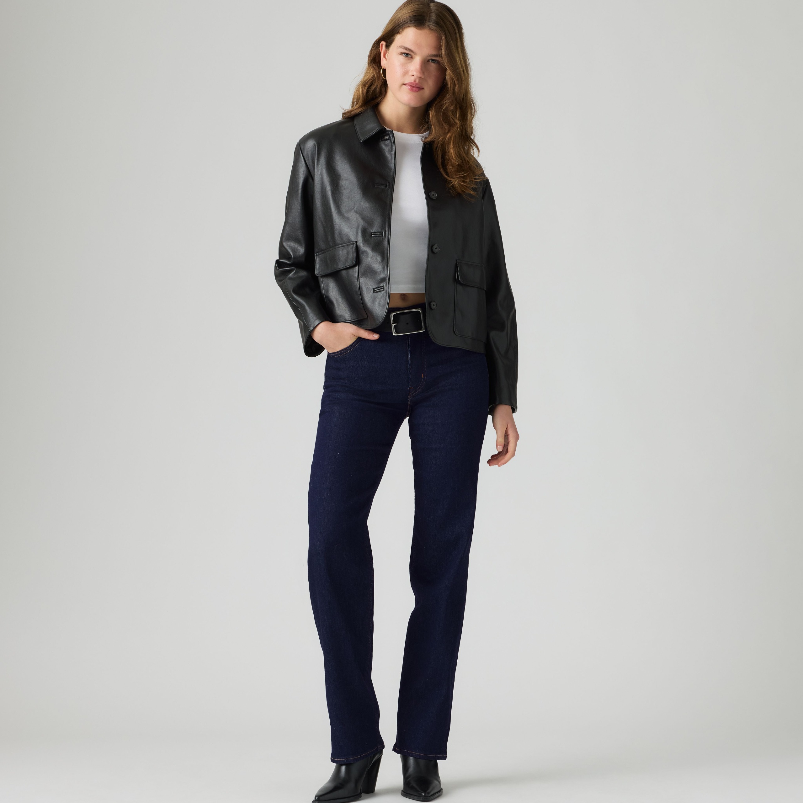 723 High Rise Straight Jeans