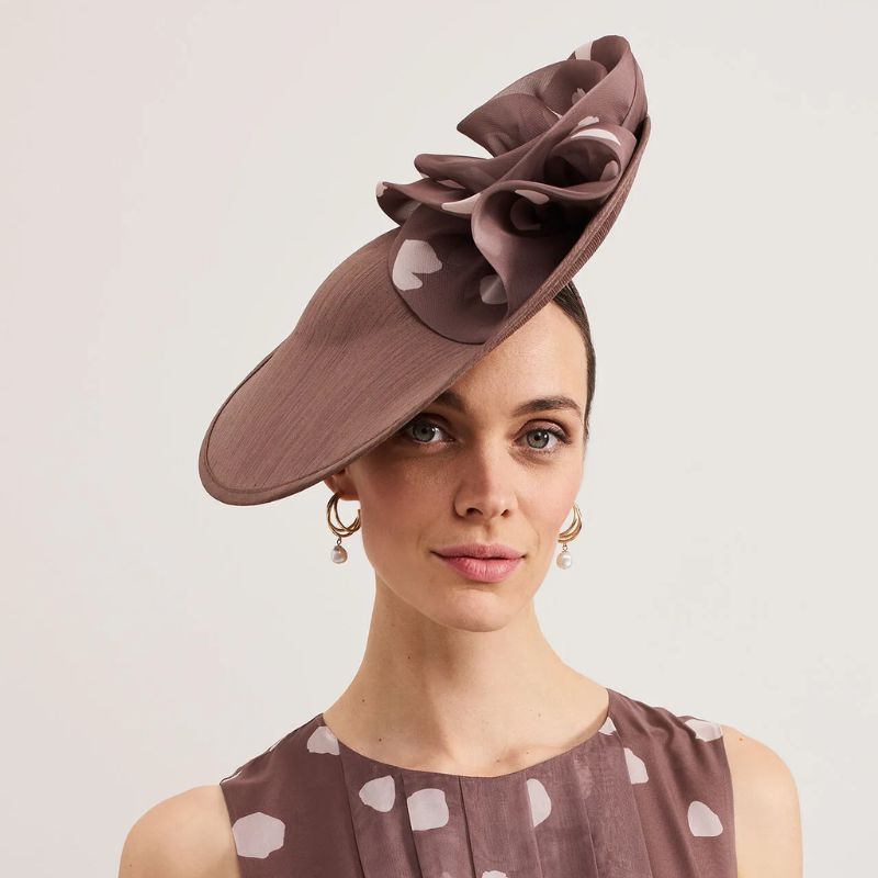 Phase Eight hat on model 
