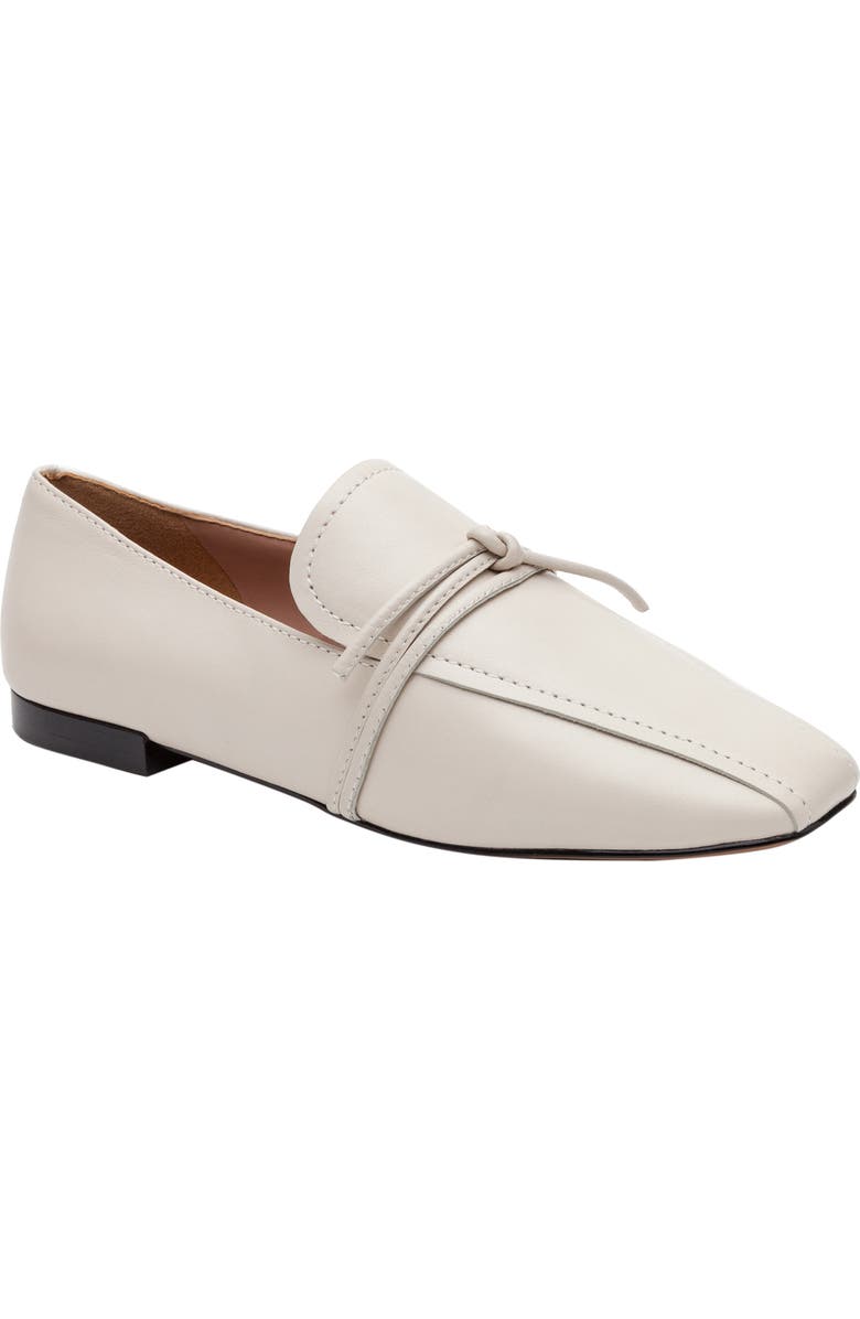 Melia Loafer